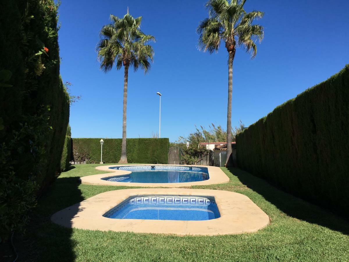 Frente Al Mar - Velazquez Villa Oliva Exterior foto